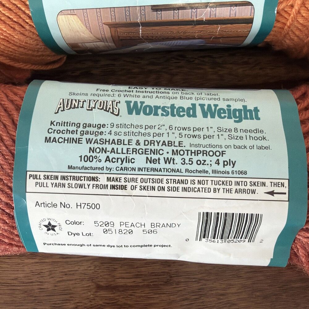 Vintage Aunt Lydia's Worsted Weight Yarn-lot Of 2-3.5 oz 100% Acrylic - Picture 2 of 3